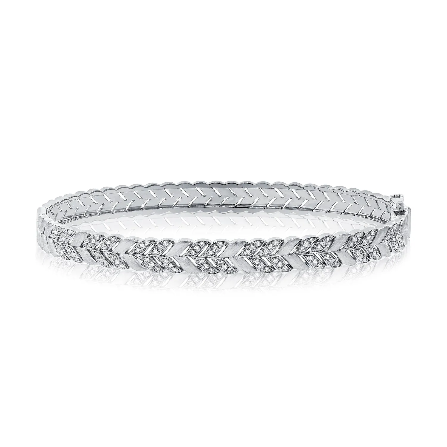 14K Yellow Gold Diamond Herringbone Hinged Bangle
