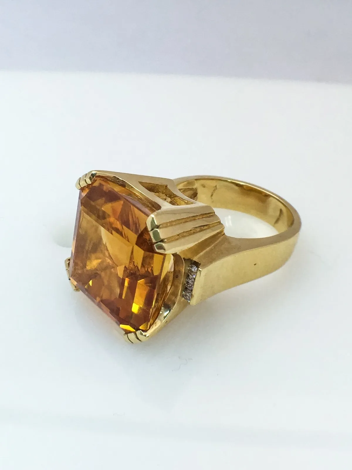 14K Yellow Gold Fashion Ring With Citrine Center Stone