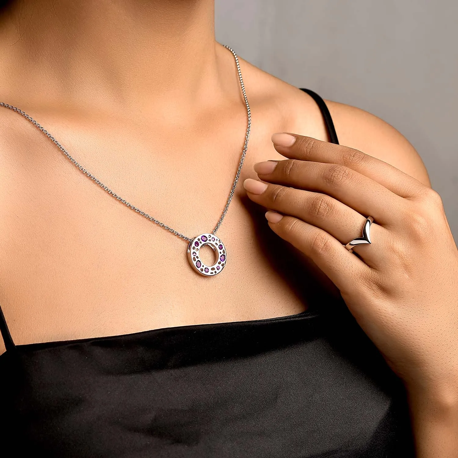 Amethyst Lattice Band Ring   Lattice Eternity Necklace with Amethyst