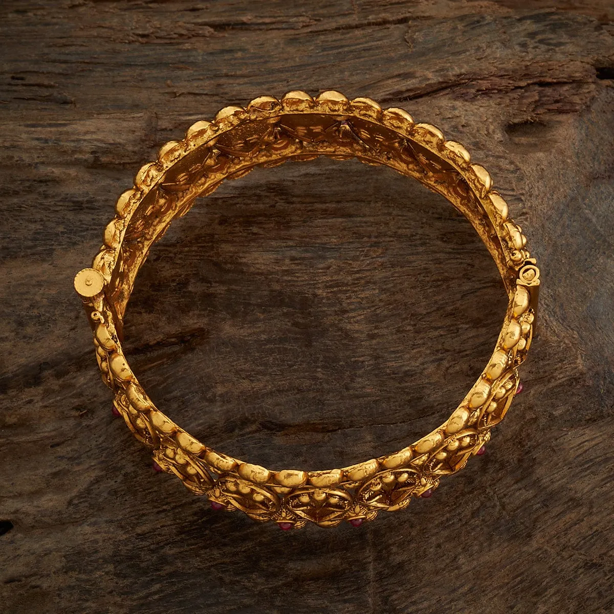 Antique Bangle 166016