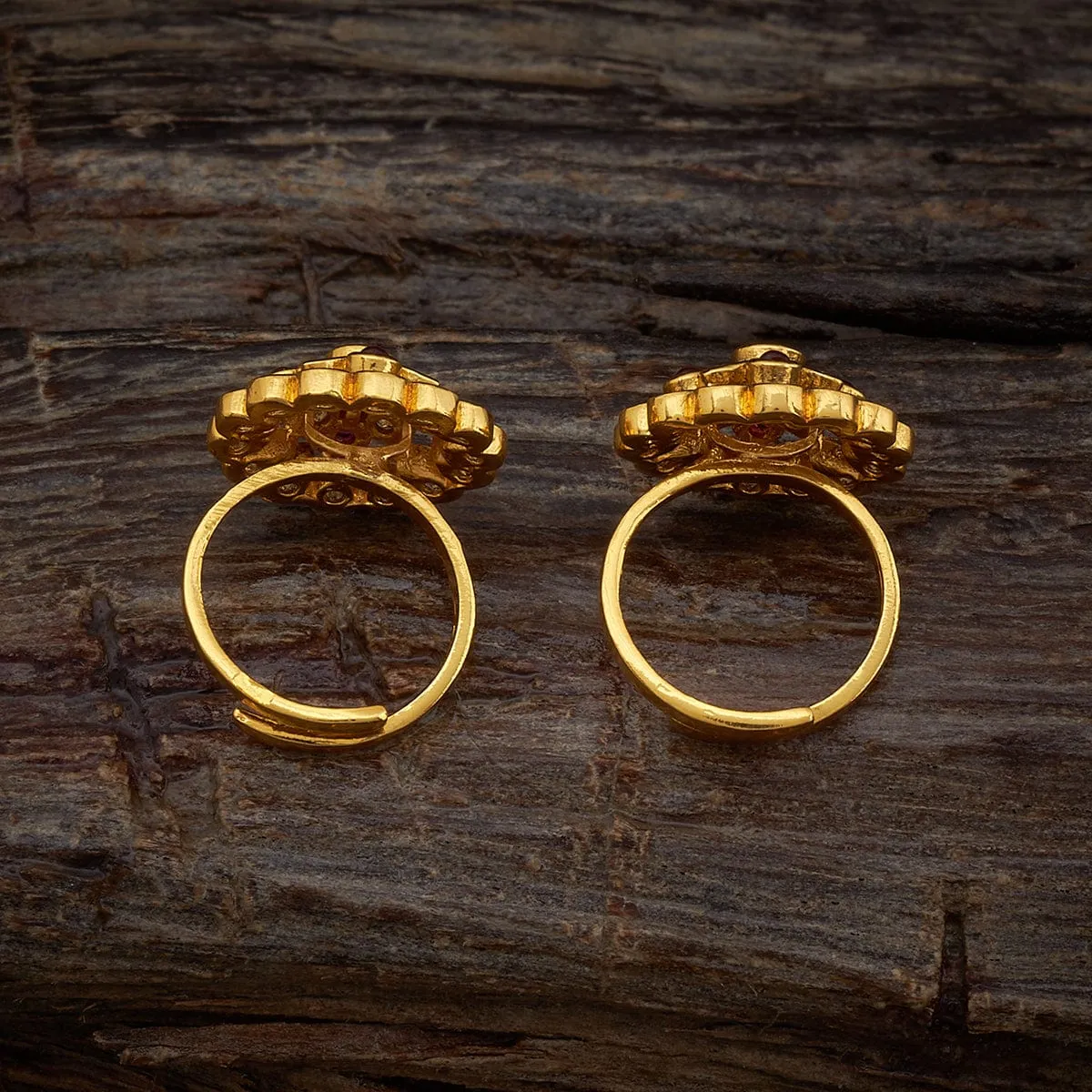 Antique Toe Ring 167939