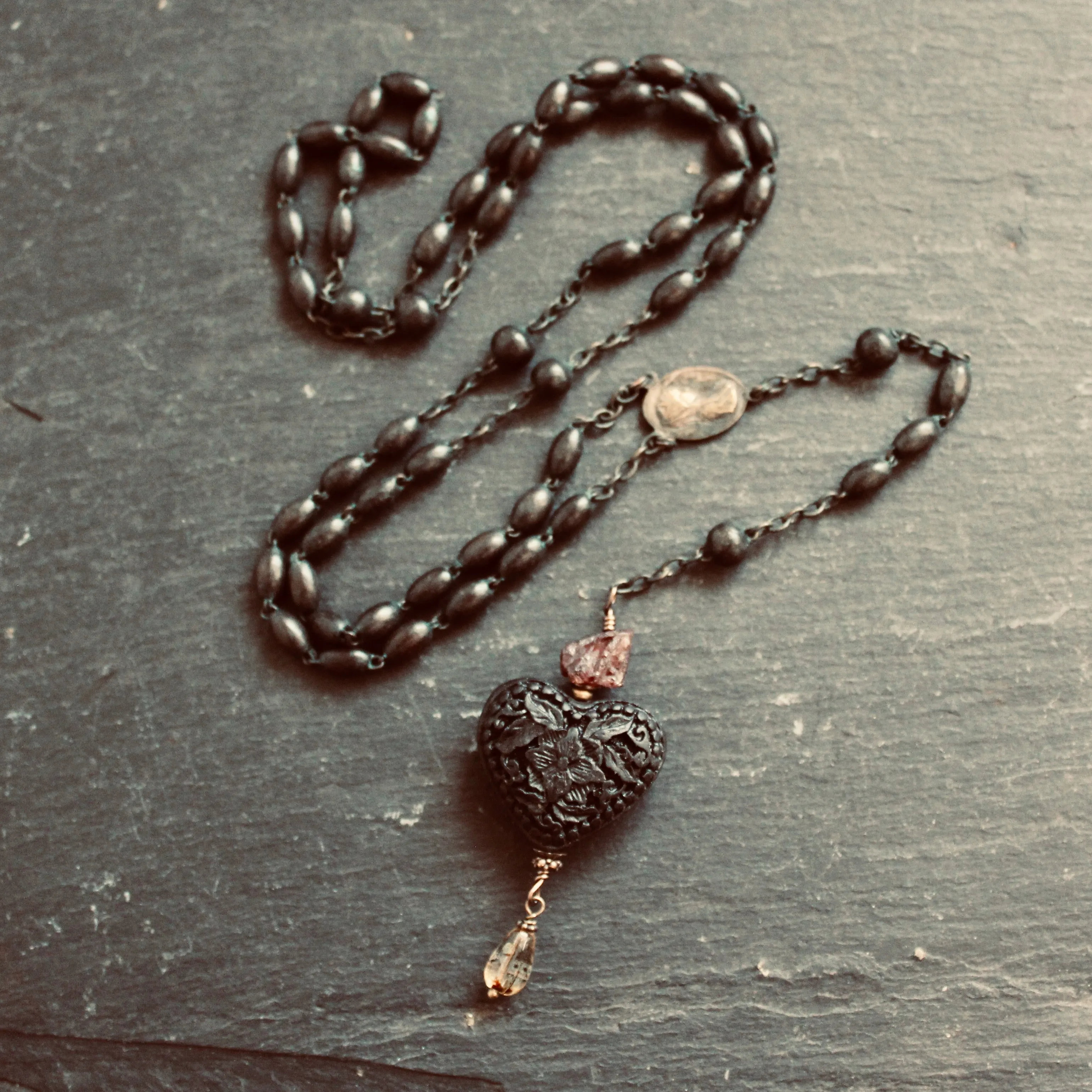 Black Hearted Love Gothic Rosary Necklace