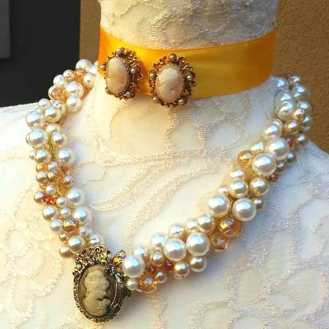 Bridal Cameo Statement Necklace Set, Pearl & Crystal Vintage Chunky Collar, Gift for Her