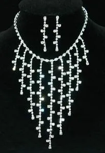 Bridal Queen Crystal Necklace Earrings Set XS1133