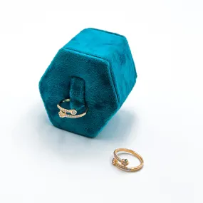 Budding flower toe ring