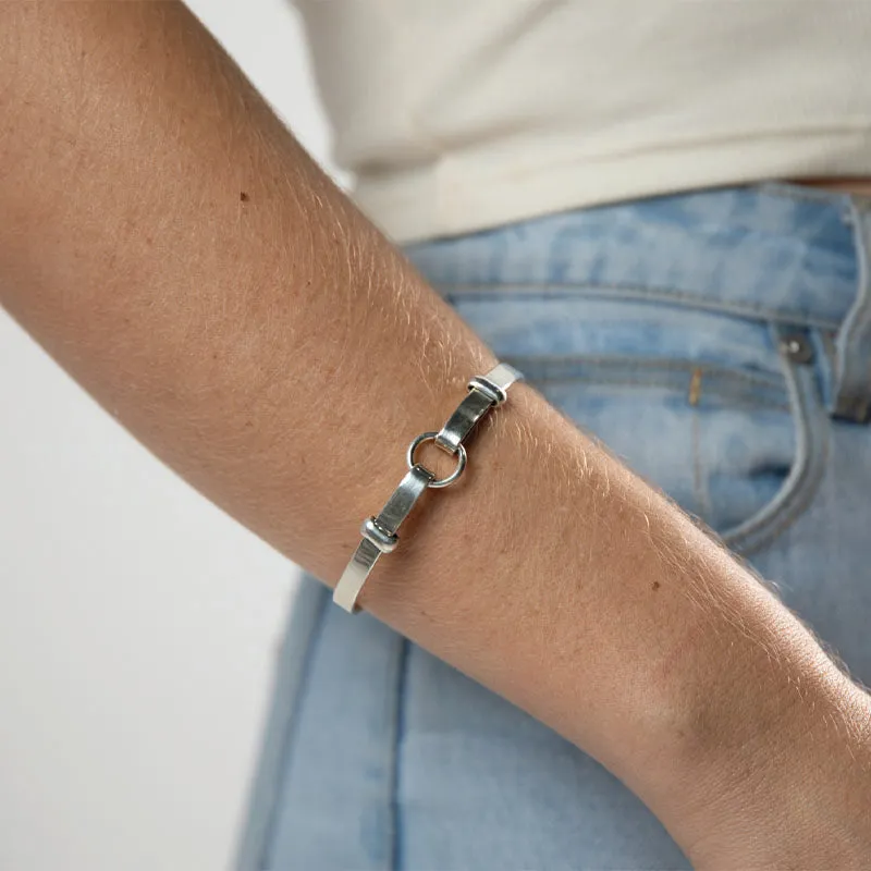 CIRCLE TOP BANGLE