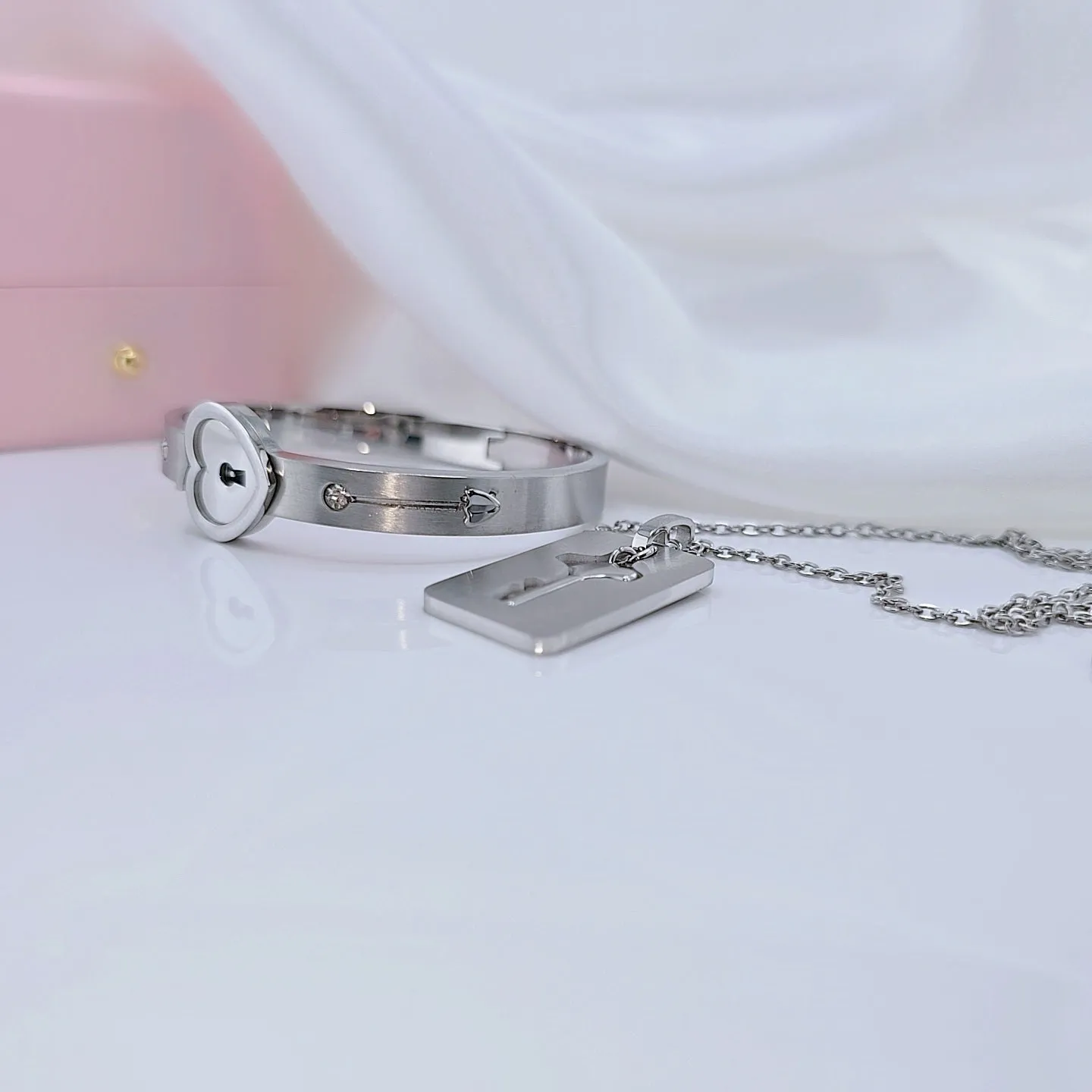Couple's Matching Romantic Bracelet with Diamond