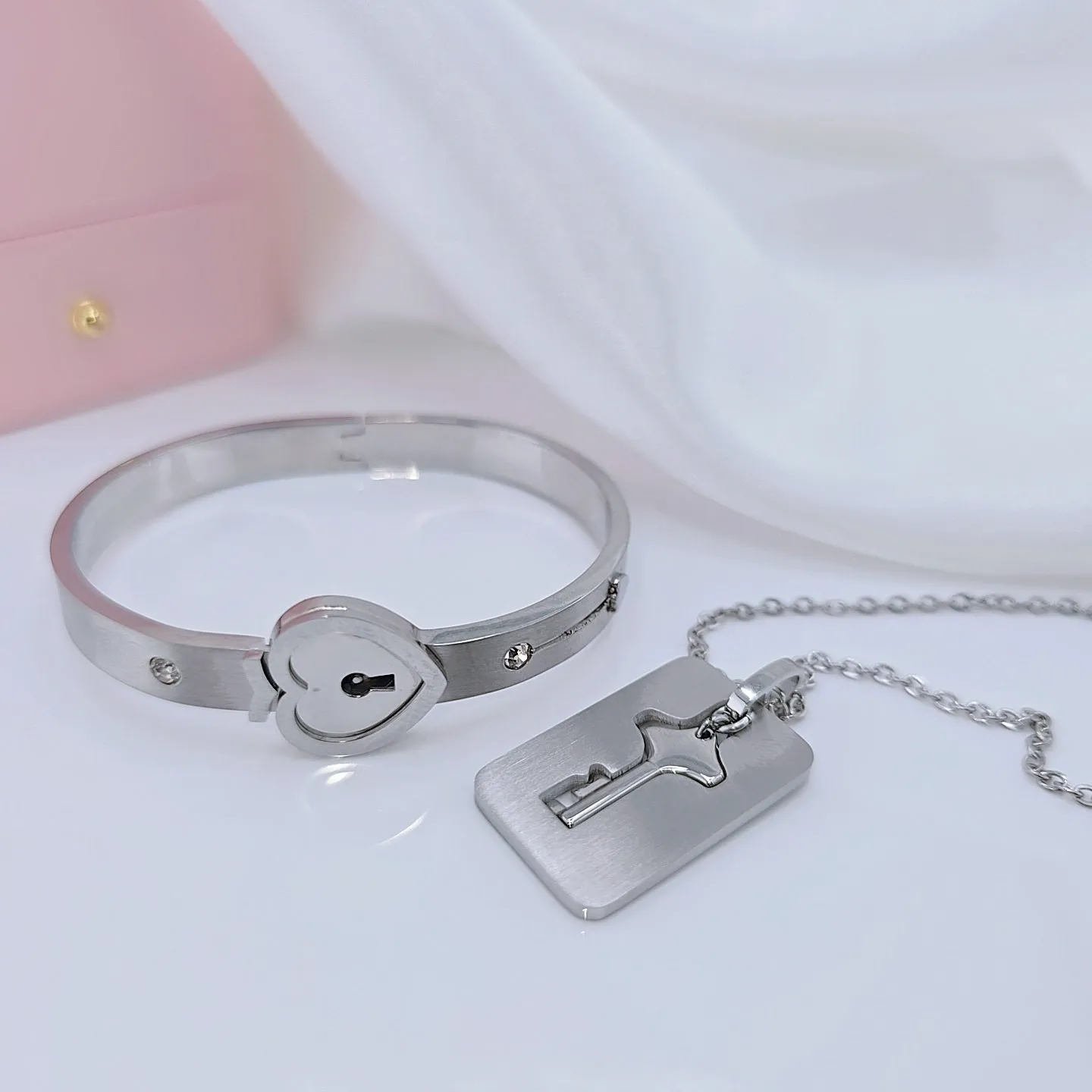 Couple's Matching Romantic Bracelet with Diamond