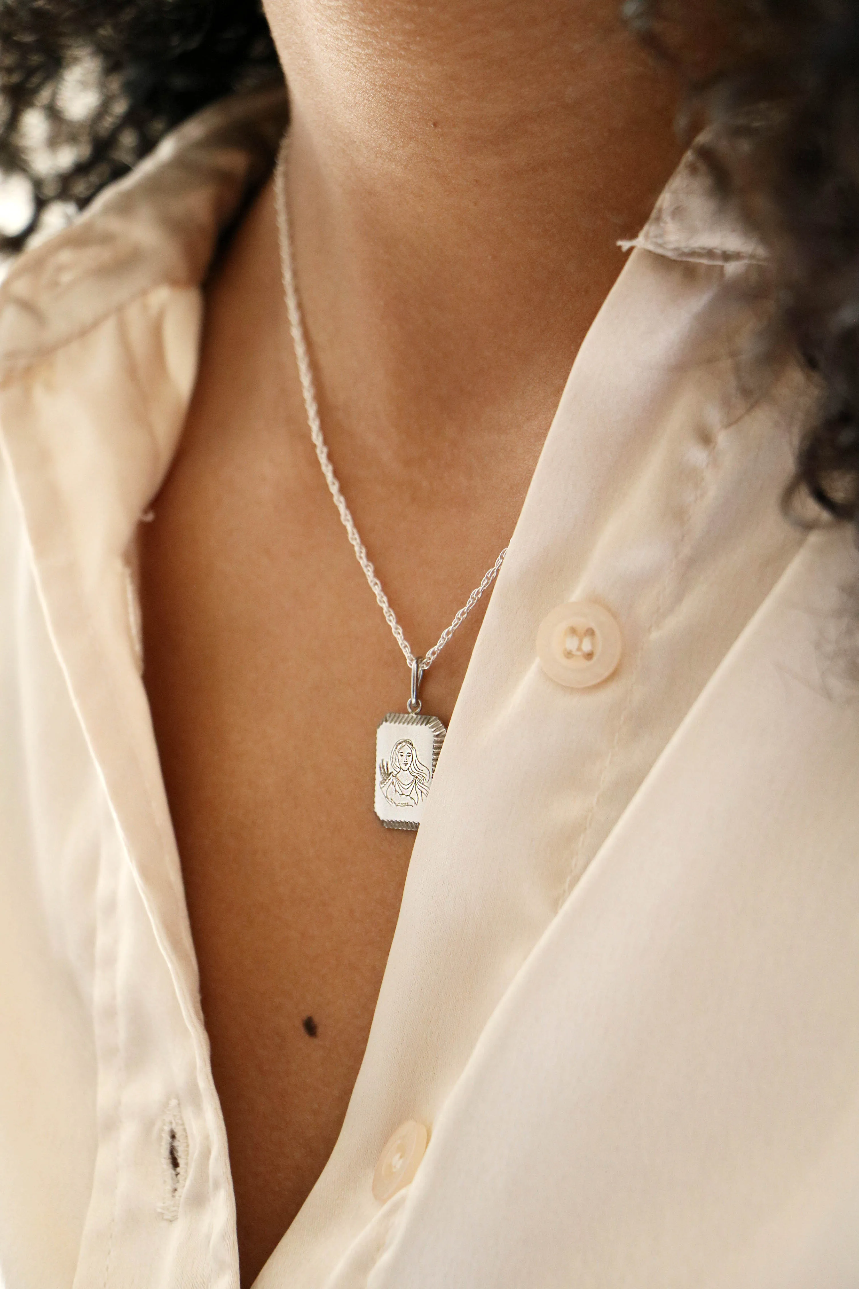 goddess necklace { silver   gold }