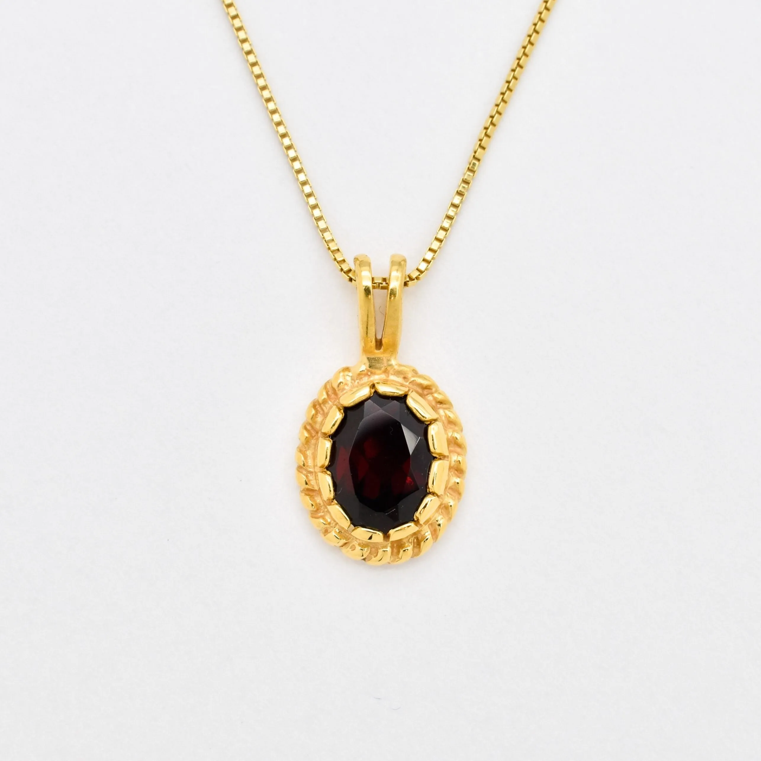 Gold Garnet Pendant - Red Oval Necklace - Vintage Gold Necklace