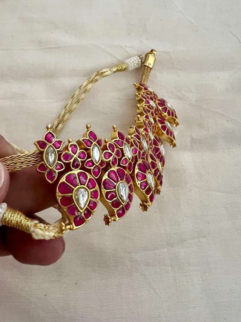 Gold polish kundan & ruby paisley necklace
