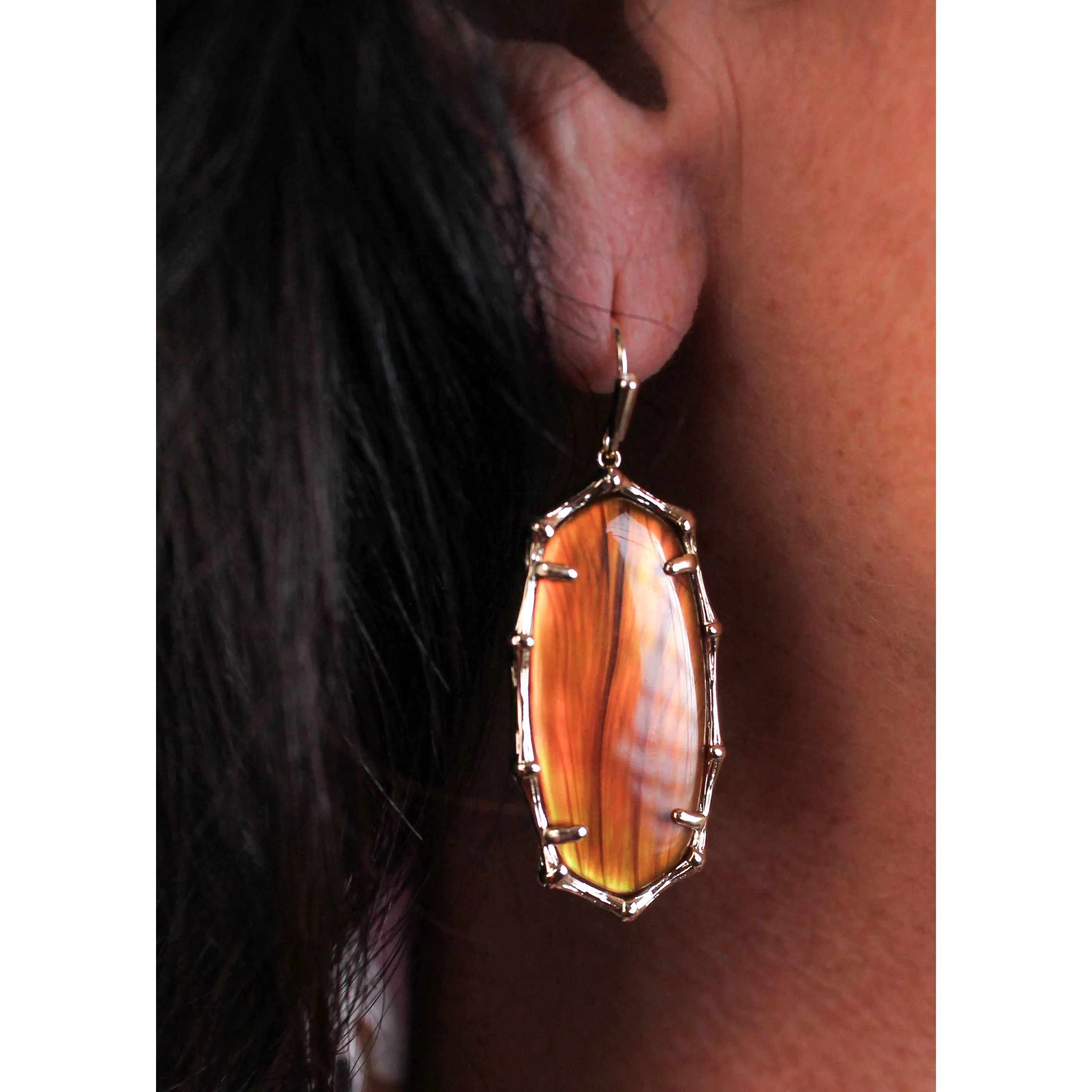 Kendra Scott Elle Bamboo Drop Earrings in Marbled Amber Illusion