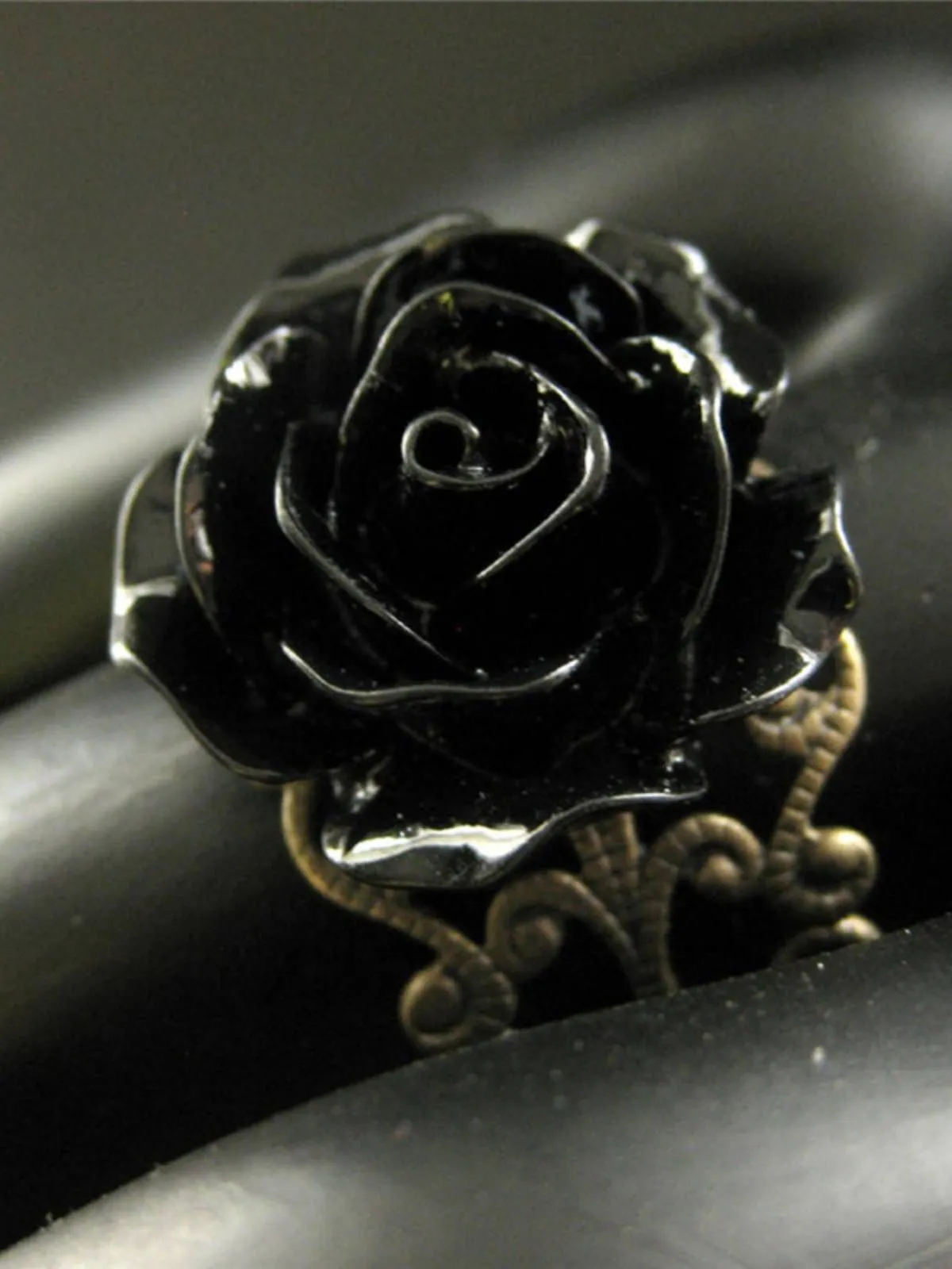 Latest Black Rose Alloy Ring