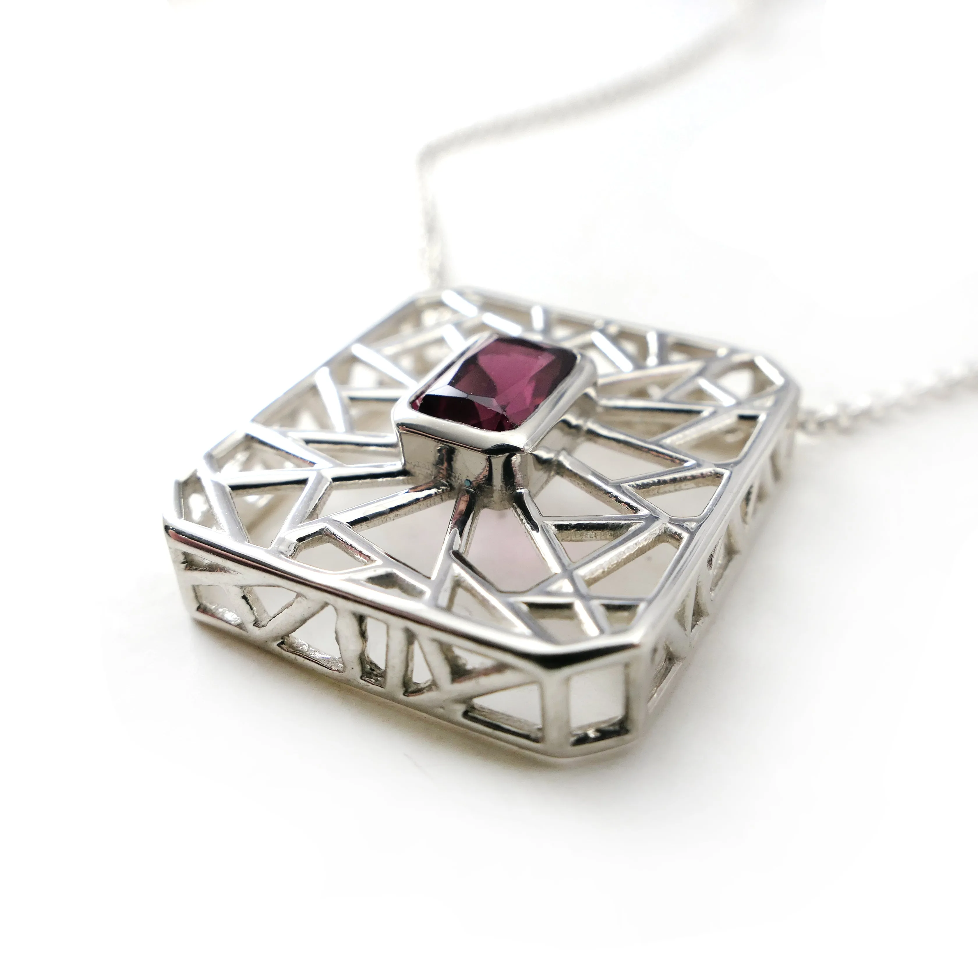 Lattice Amethyst Necklace