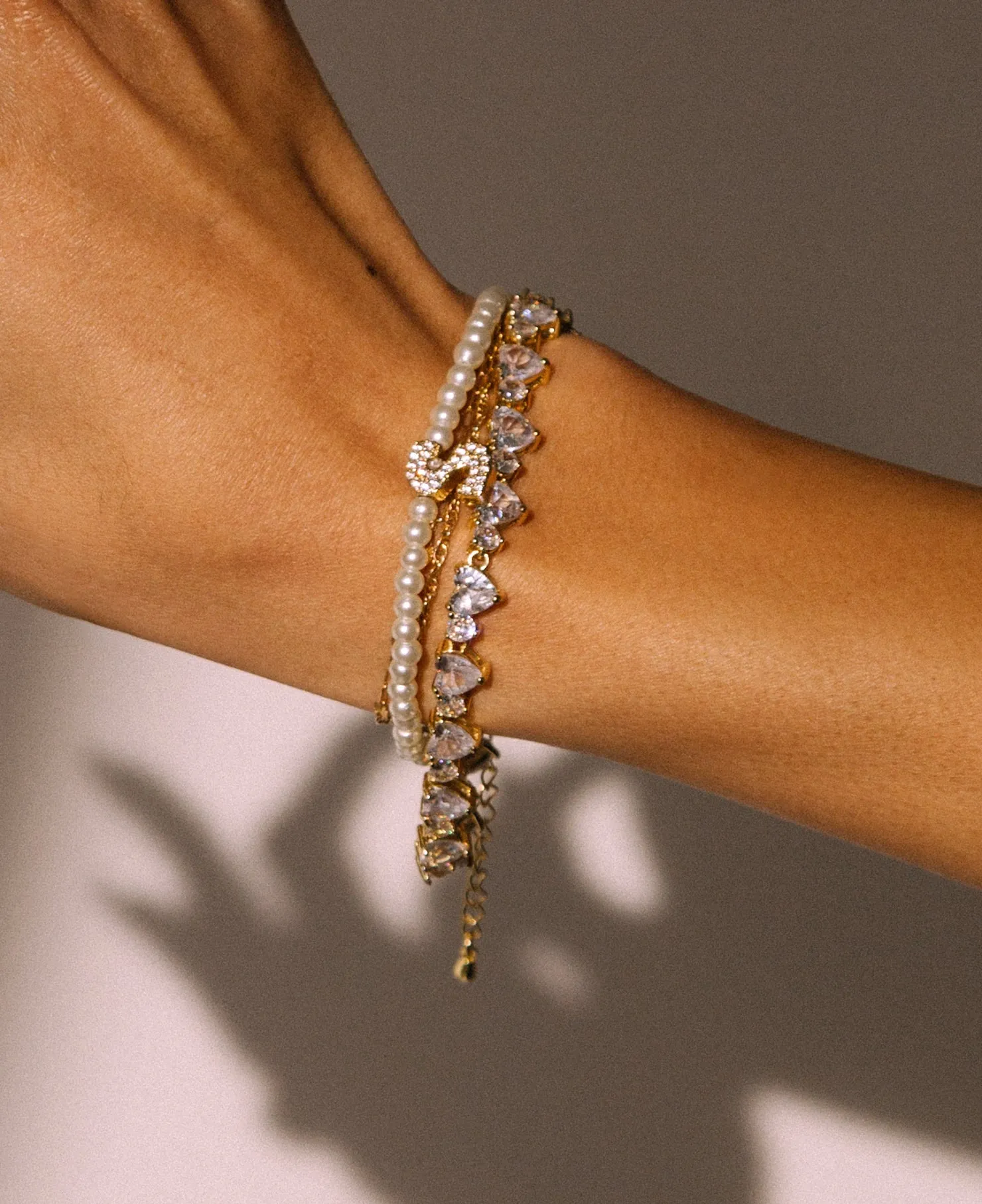 MICROPAVE INITIAL PEARL BRACELET