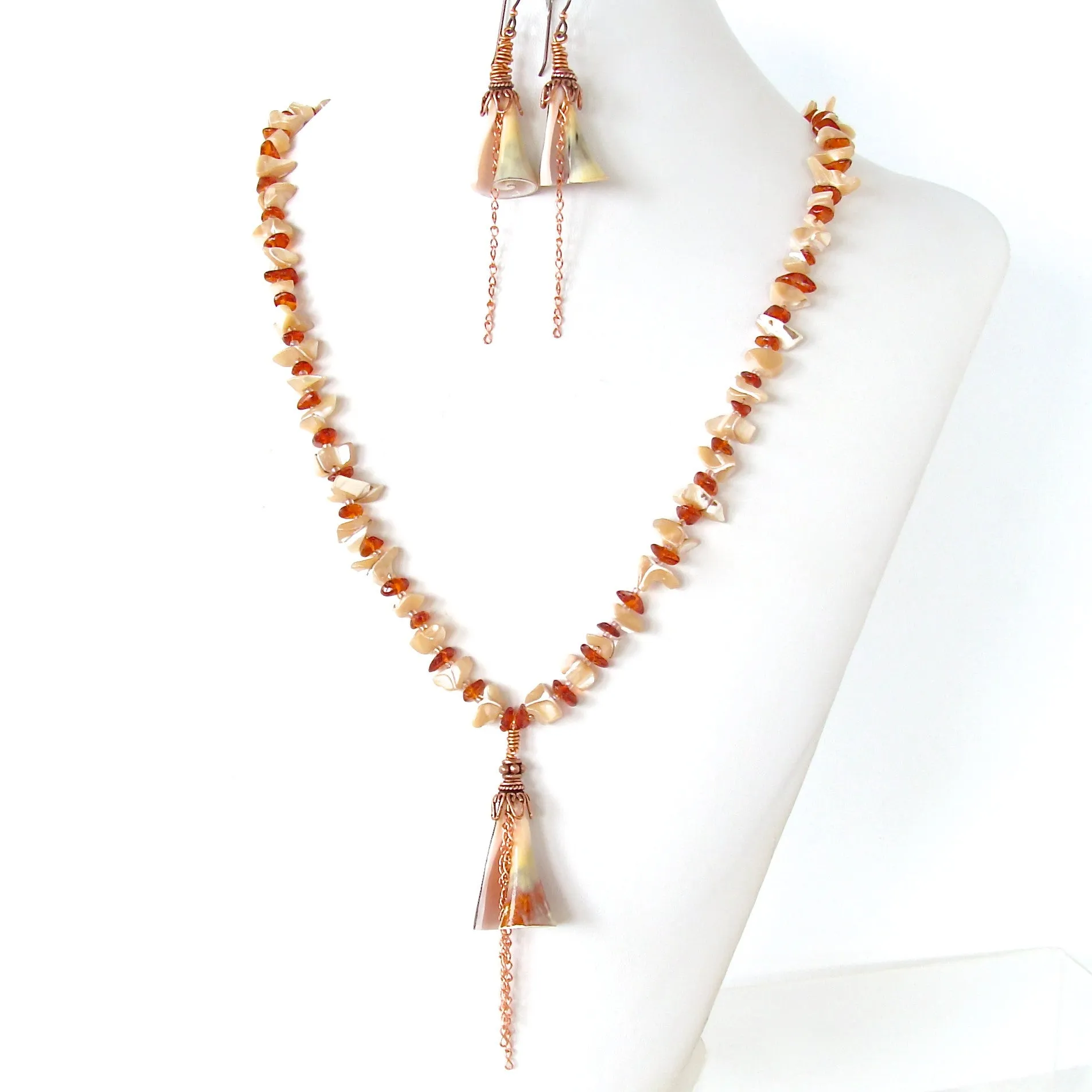 Molokini: Shell Pendant Necklace Set
