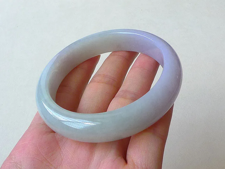 Natural Jade Bangle Jadeite Bangle Internal Diameter 57mm BER265