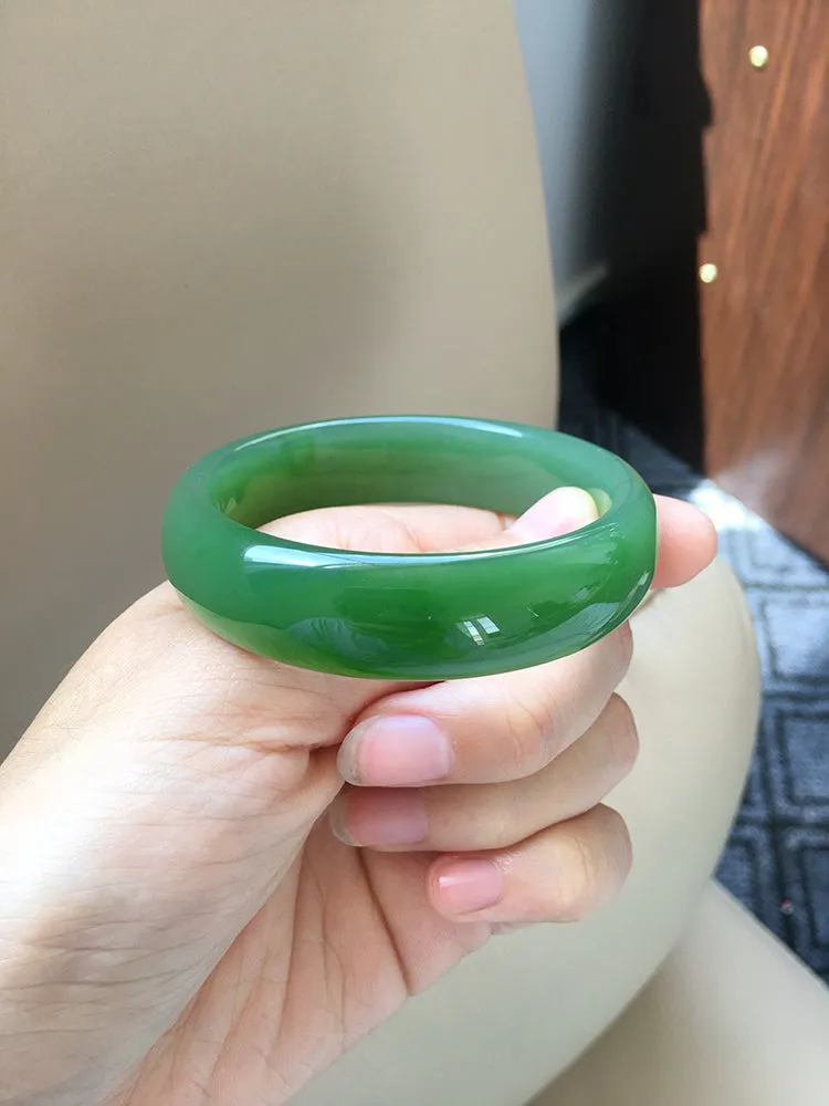 Natural Jade Bangle Nephrite Bangle Internal Diameter 55.1mm NBE015