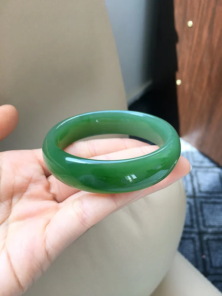 Natural Jade Bangle Nephrite Bangle Internal Diameter 55.1mm NBE015