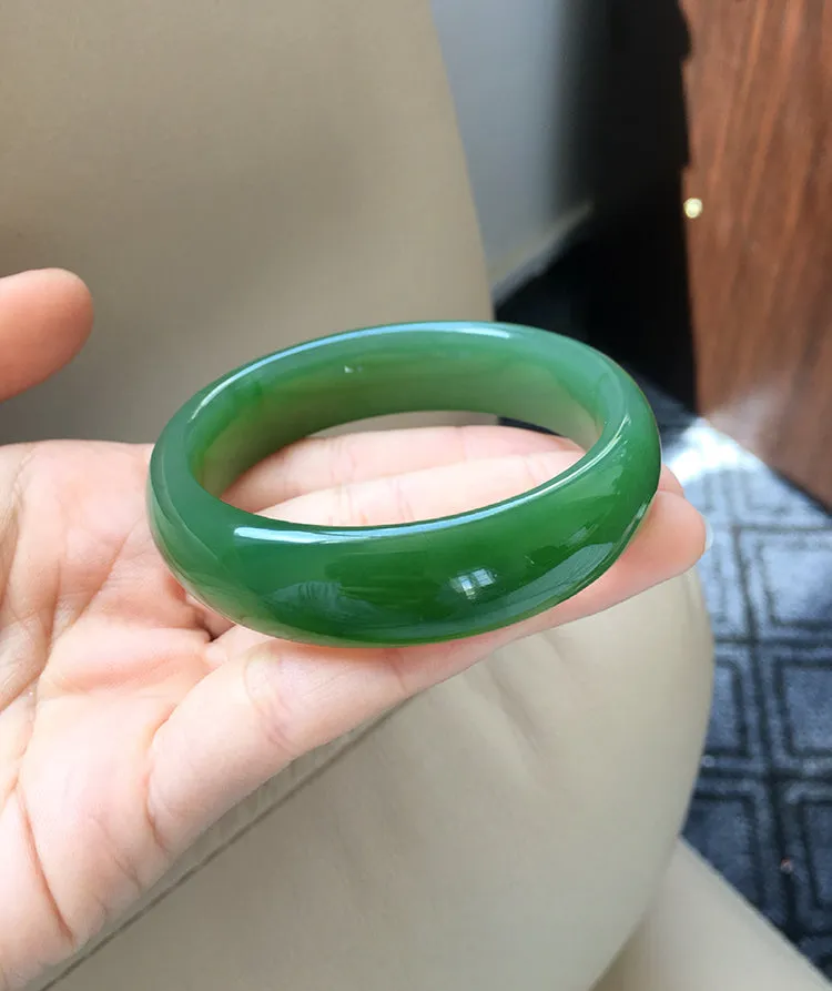 Natural Jade Bangle Nephrite Bangle Internal Diameter 55.1mm NBE015