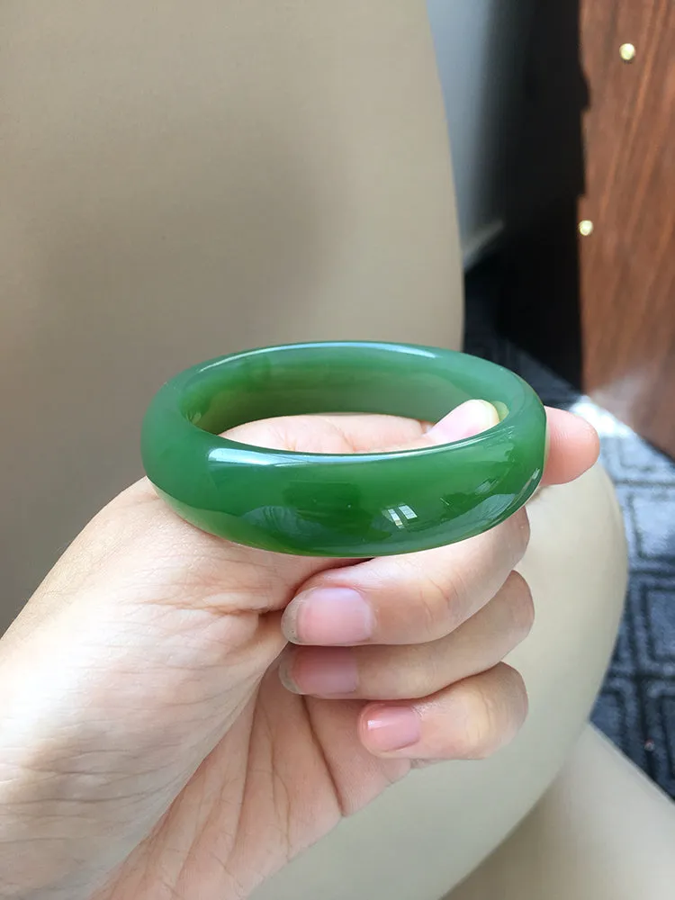 Natural Jade Bangle Nephrite Bangle Internal Diameter 55.1mm NBE015