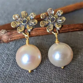 Pink Edison Pearl Flower Earrings
