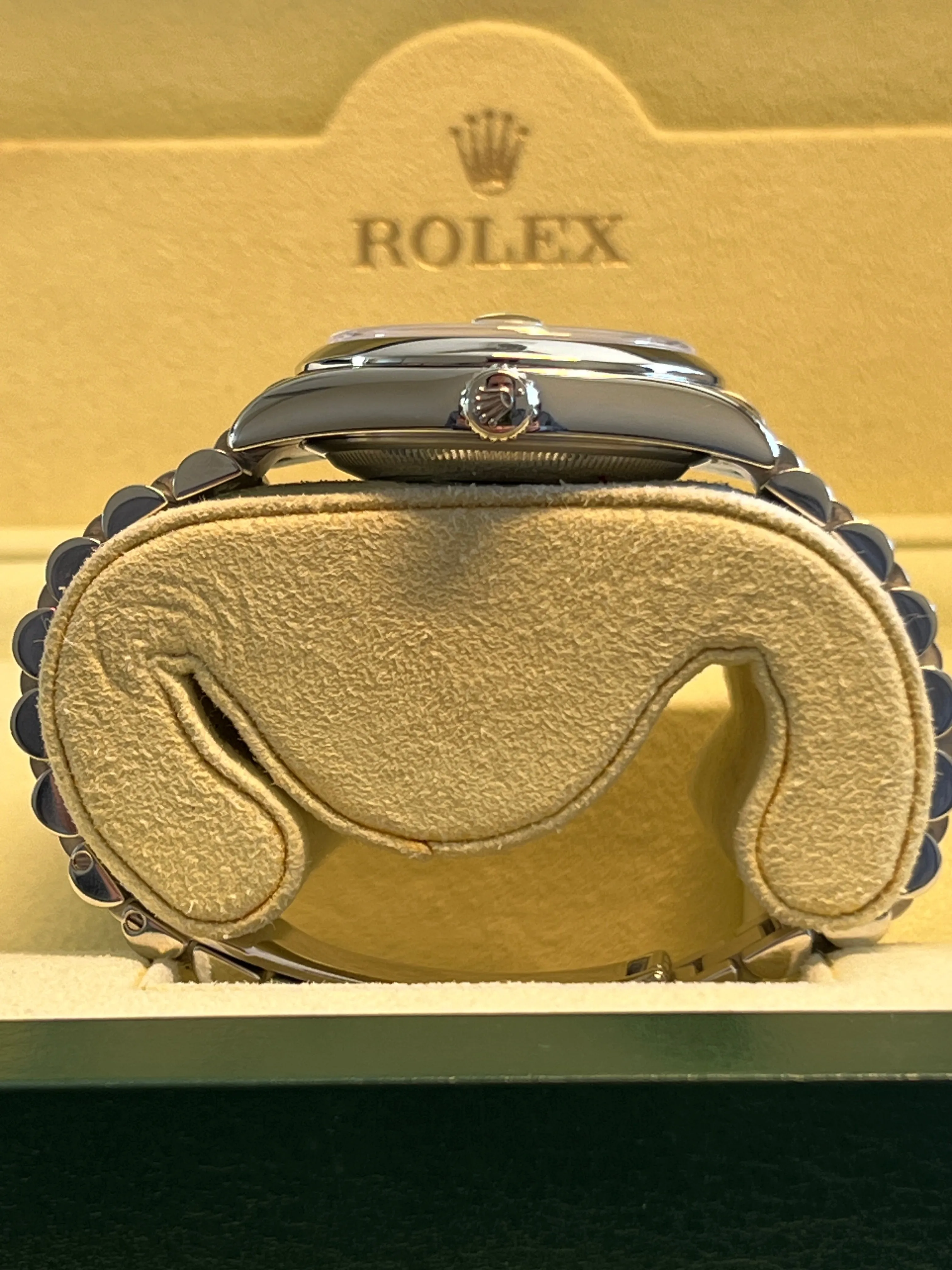 Rolex - Pre-owned Platinum Day-Date Presidential Ice Blue Roman Dial 118206