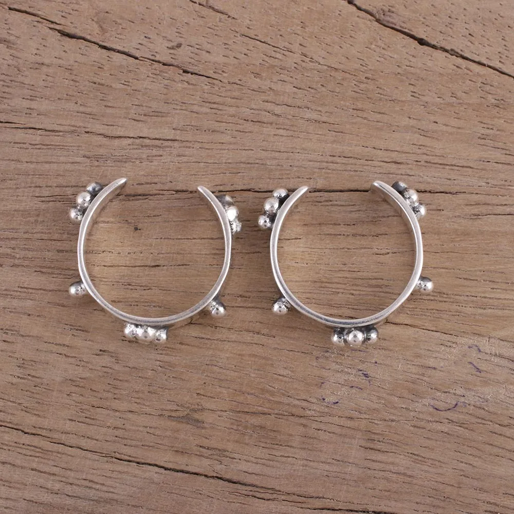 Spot On Pair of Sterling Silver Toe Rings with Rawa Granules