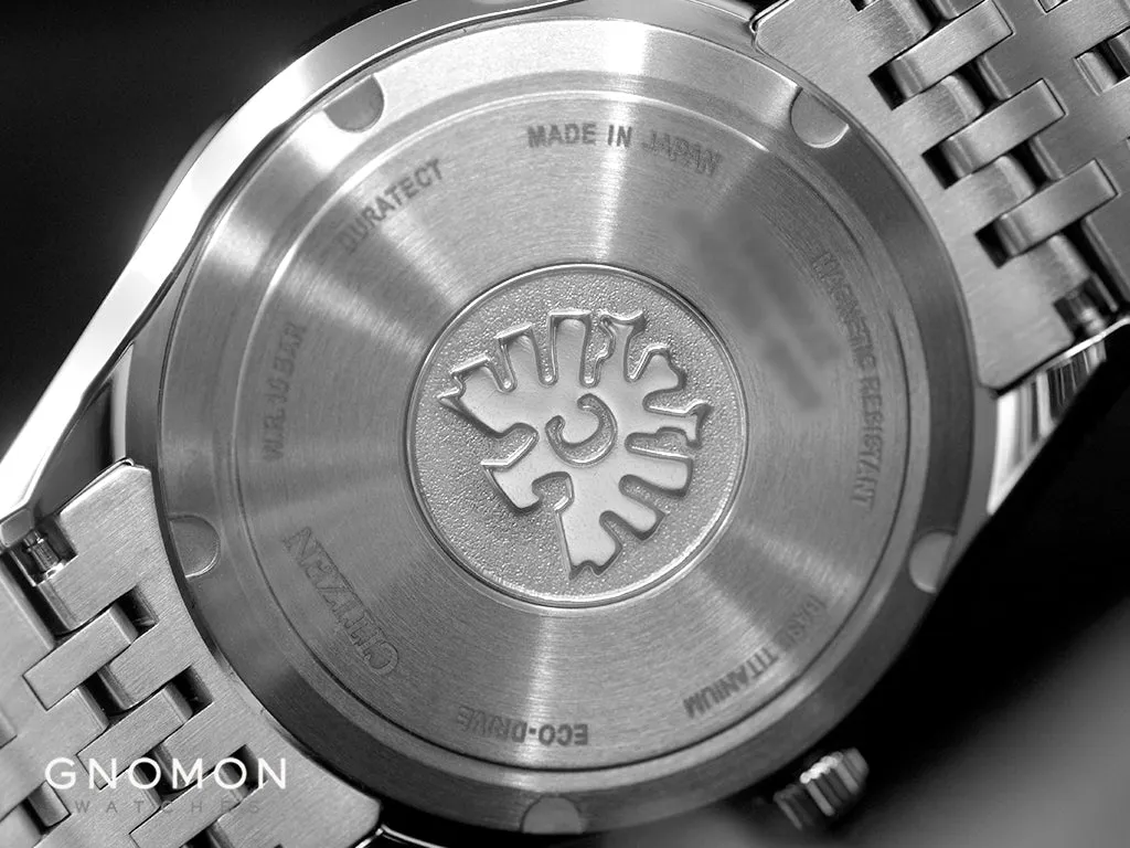 The Citizen Super Titanium Blue Ref. AQ4100-57L