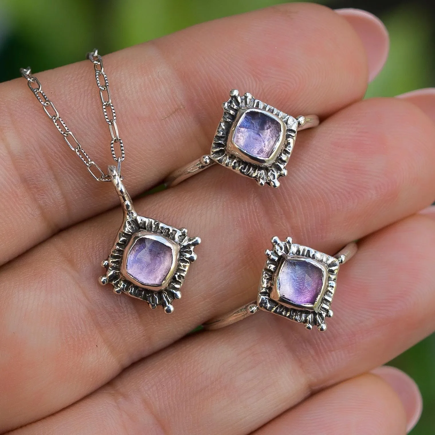 TRINITY / Pink Amethsyt Pendant