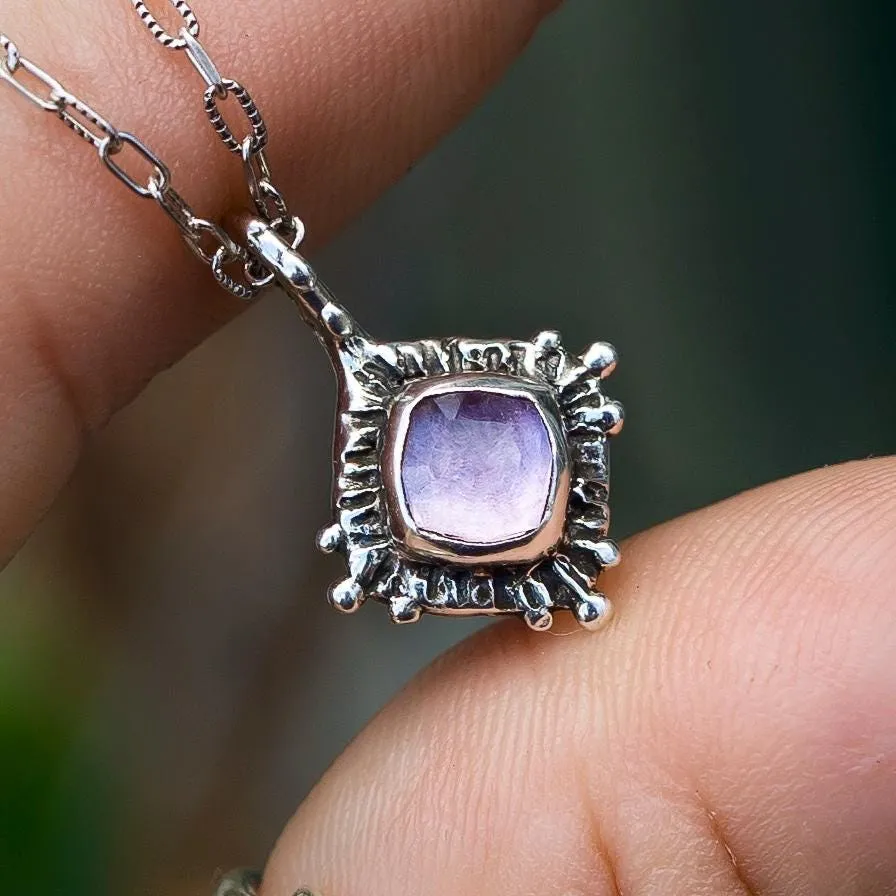 TRINITY / Pink Amethsyt Pendant