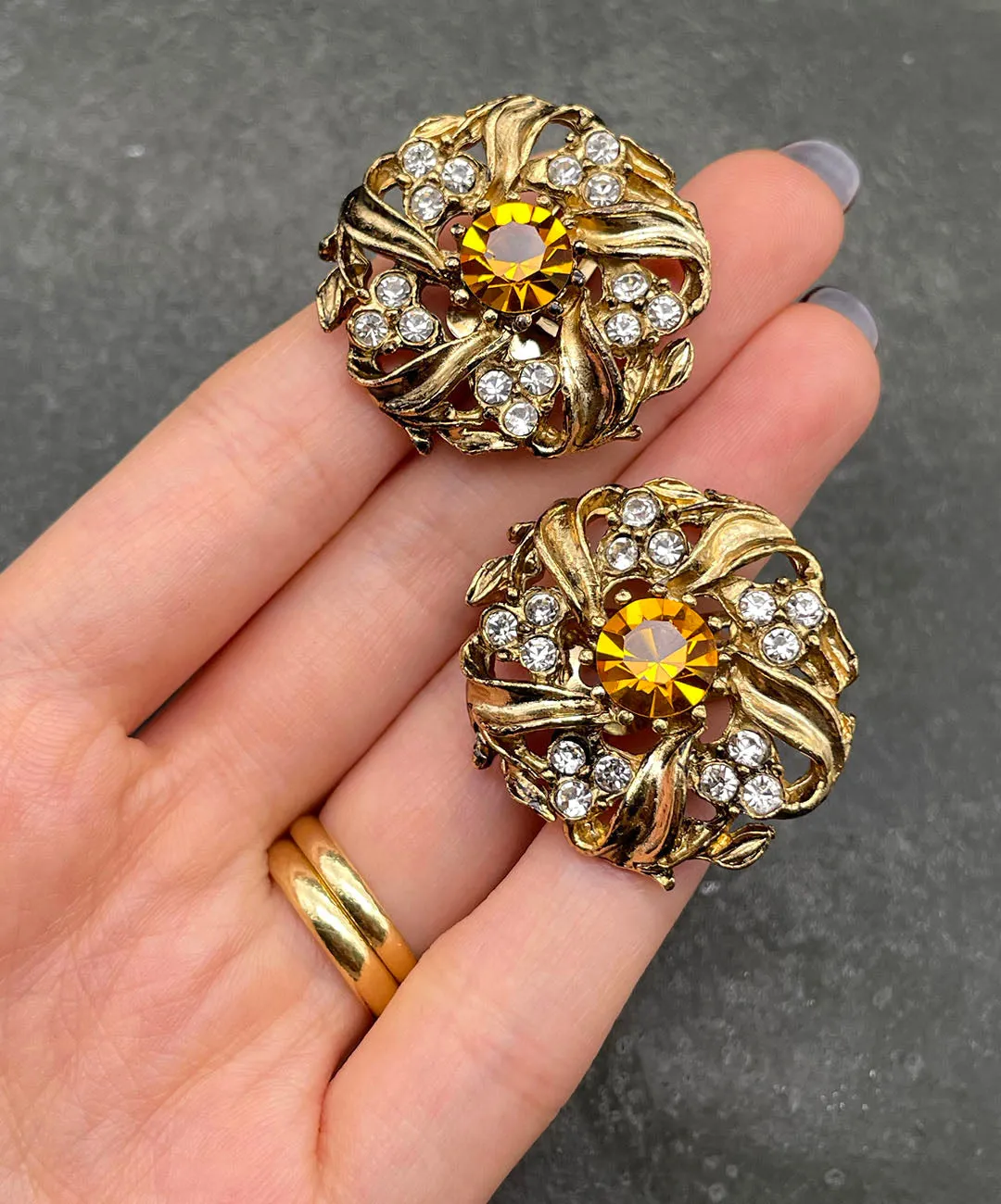【UK買付】ヴィンテージ アンバーオレンジ ビジュー リーフ イヤリング/Vintage Amber Bijou Leaf Clip On Earrings