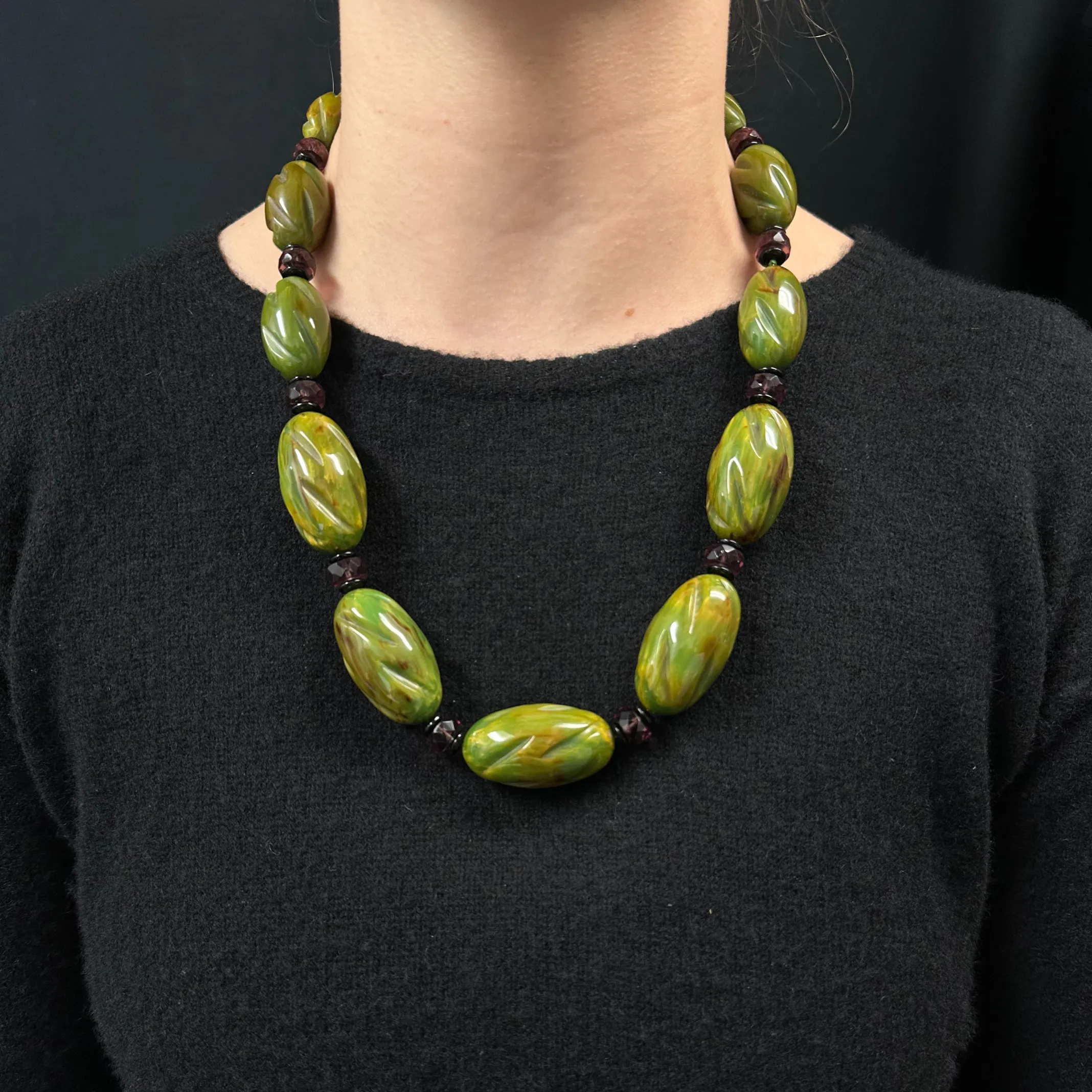 Vintage Carved 'Bakelite' and Amethyst Necklace