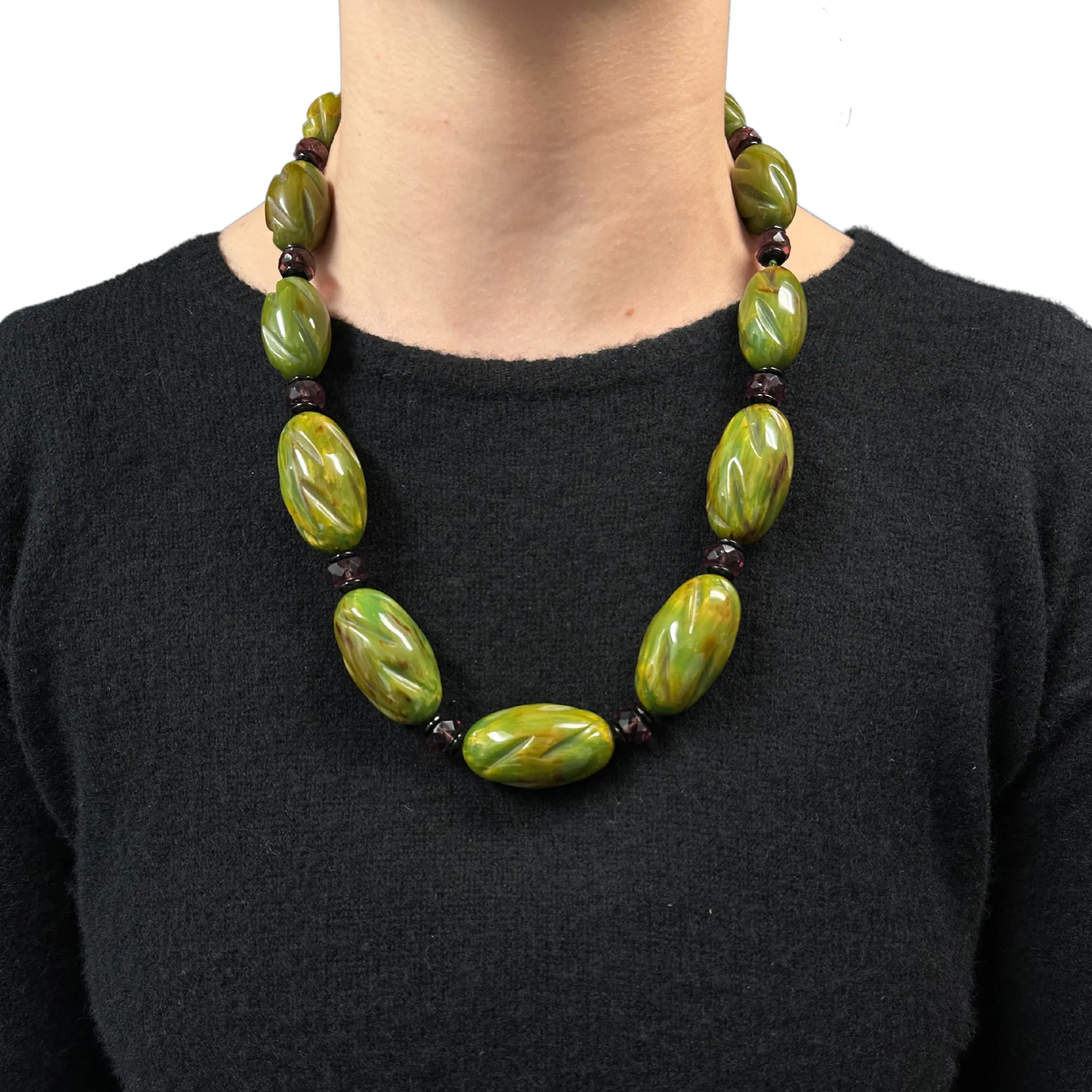 Vintage Carved 'Bakelite' and Amethyst Necklace