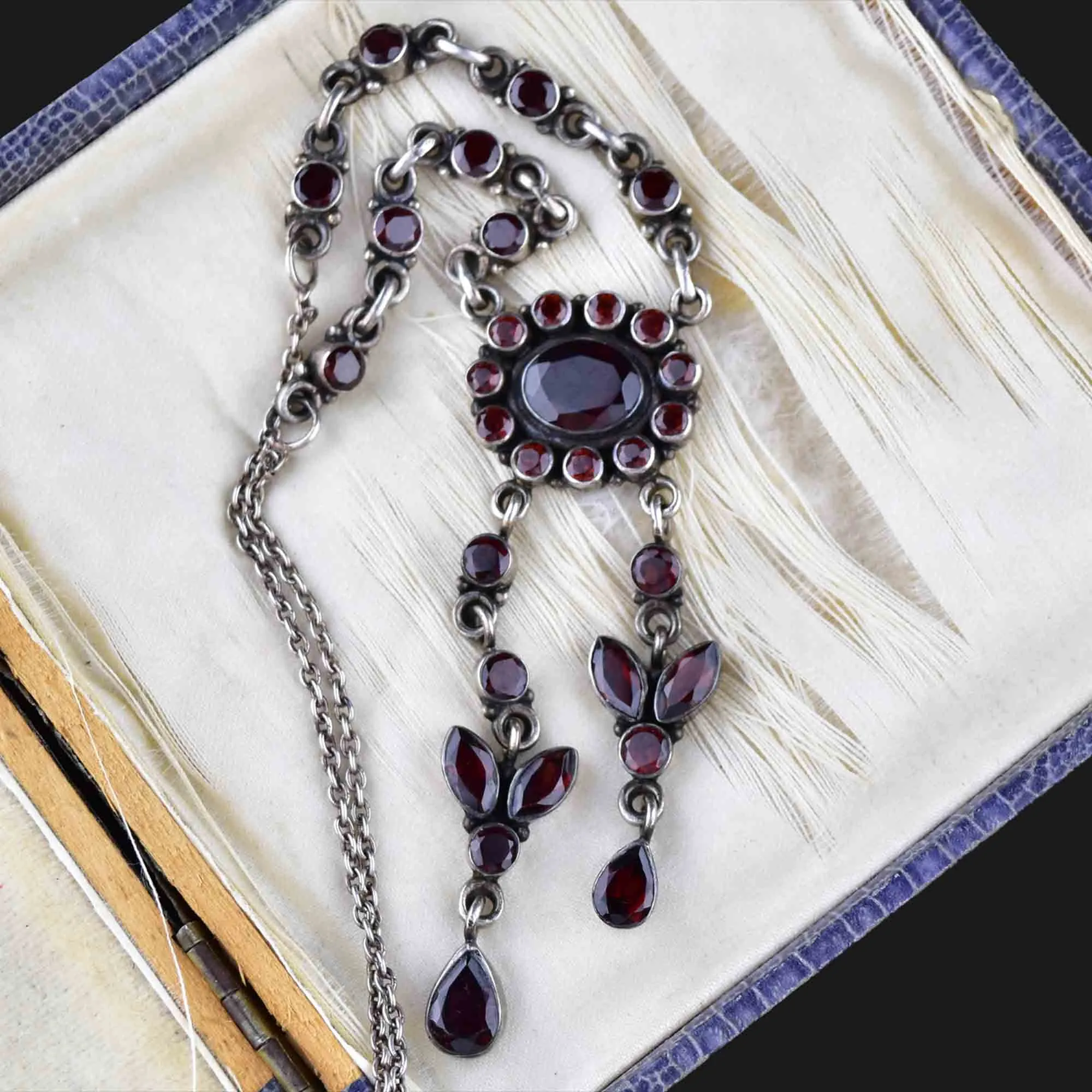 Vintage Floral Garnet Negligee Silver Pendant Necklace